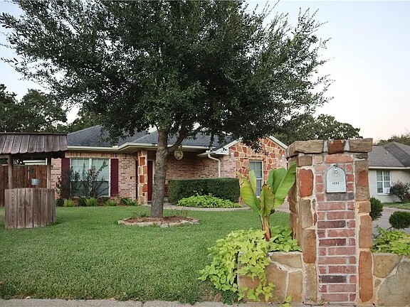 3811 Caleb Ct in Bryan, TX - Building Photo