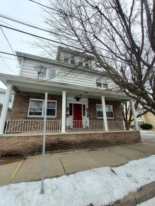 property at 363-365 Northampton St