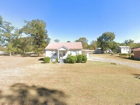 507 Church Ave NE in Jacksonville, AL - Building Photo