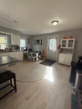 72 Main St in South Berwick, ME - Building Photo - Building Photo