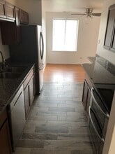 425 Walnut Creek Rd in Lisle, IL - Building Photo - Building Photo