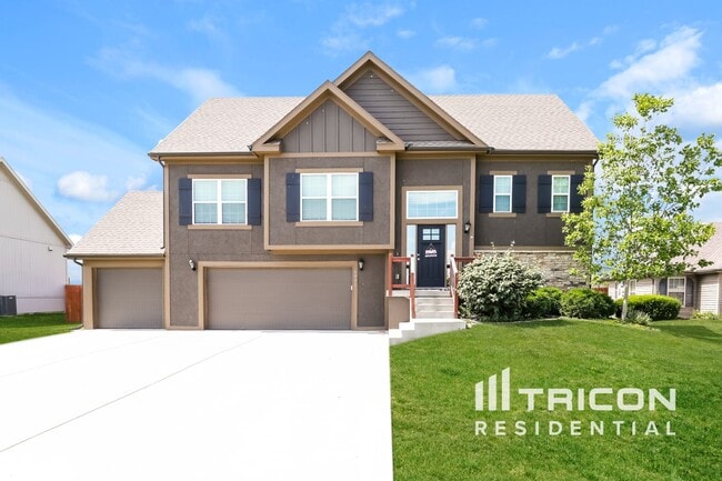 property at 6901 NE 116th Terr