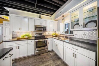 5990 Plymouth Rd in Ann Arbor, MI - Building Photo - Building Photo