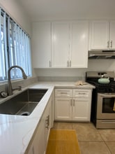 283 S El Molino Ave, Unit 7 in Pasadena, CA - Foto de edificio - Building Photo