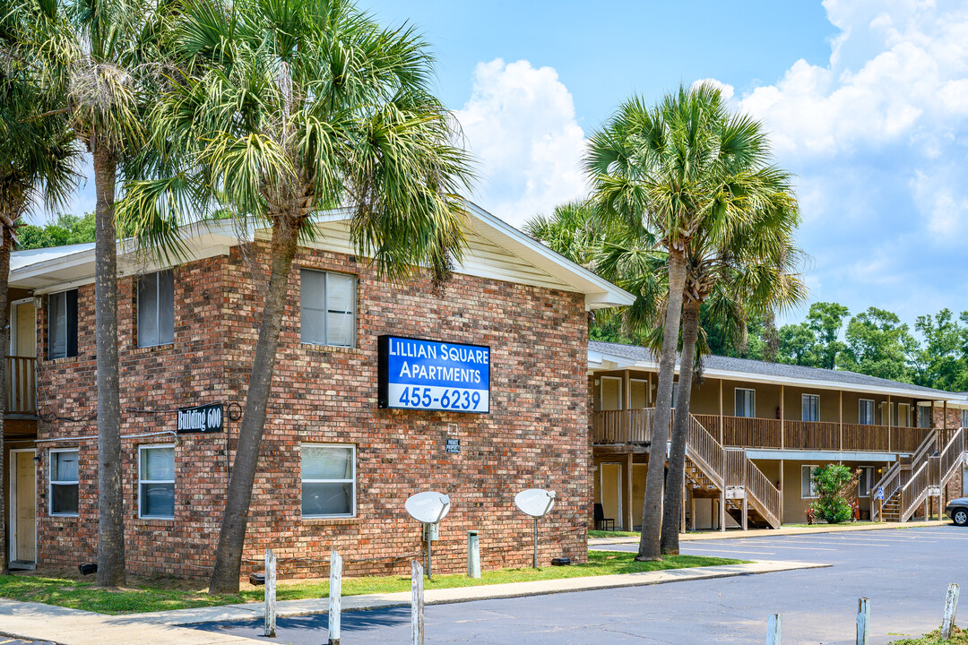 Lillian Square Apartments in Pensacola, FL - Building Photo