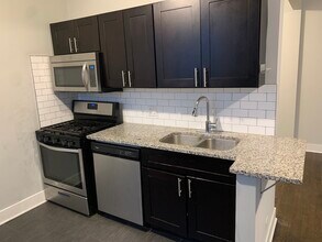 5537 S Everett Ave in Chicago, IL - Building Photo - Building Photo