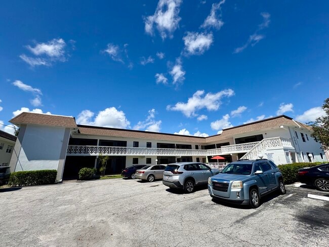 property at 305 SE 9th Ave