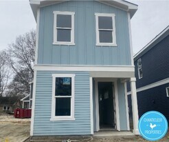 320 Spring St in Durham, NC - Building Photo