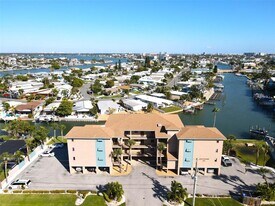 145 116th Ave in Treasure Island, FL - Building Photo