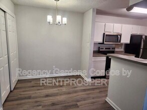 5533 Chrishire Way in Orlando, FL - Building Photo - Building Photo
