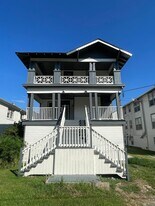 6525 W End Blvd in New Orleans, LA - Building Photo