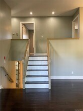 10 Berry Ct in Huntington Station, NY - Building Photo - Building Photo