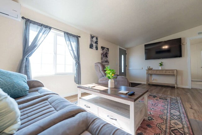 5655 W Main St in Farmington, NM - Building Photo - Building Photo