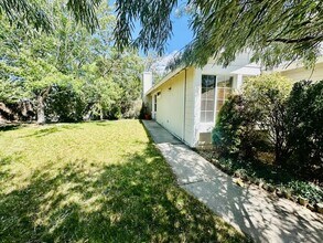 1170 Forest Knoll Ct in Reno, NV - Building Photo - Building Photo