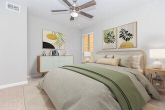 21717 Inverness Forest Blvd, Unit 1903 in Houston, TX - Building Photo - Building Photo