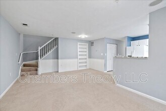 11405 Windleaf Ct in Reston, VA - Building Photo - Building Photo