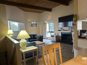 438 Ocean Pky in Berlin, MD - Building Photo - Building Photo