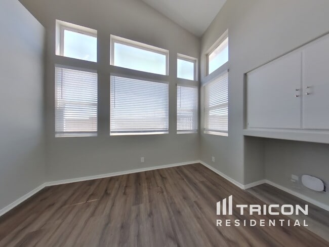 6106 Quail Way in Lancaster, CA - Foto de edificio - Building Photo