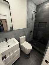 60-58 55th St in Queens, NY - Building Photo - Building Photo