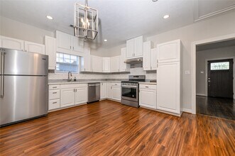 1032 Walling St in Houston, TX - Building Photo - Building Photo