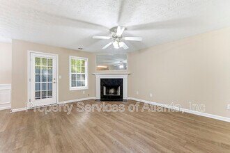 2088 Manhattan Pkwy in Decatur, GA - Building Photo - Building Photo