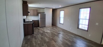 1191 W Michelle Way in Rushville, IN - Building Photo - Building Photo
