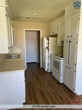 119 SE Surrey Ln in Lawton, OK - Building Photo - Building Photo