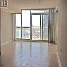 85-2285 Queens Wharf Rd in Toronto, ON - Building Photo - Building Photo