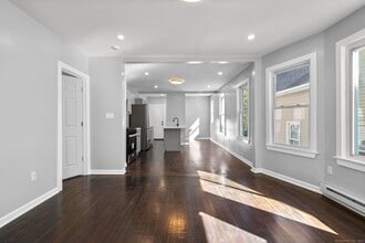 228 Cooke St in Waterbury, CT - Building Photo - Building Photo