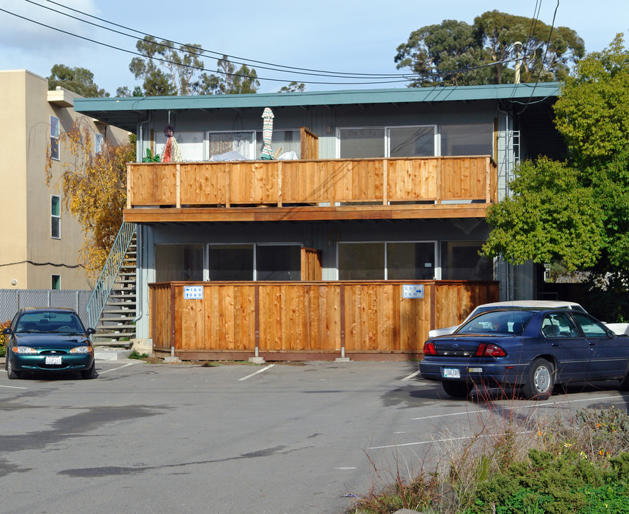 540 Canal St in San Rafael, CA - Foto de edificio