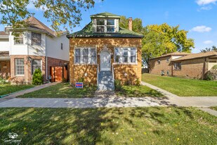 7236 W 63rd Pl in Summit, IL - Building Photo