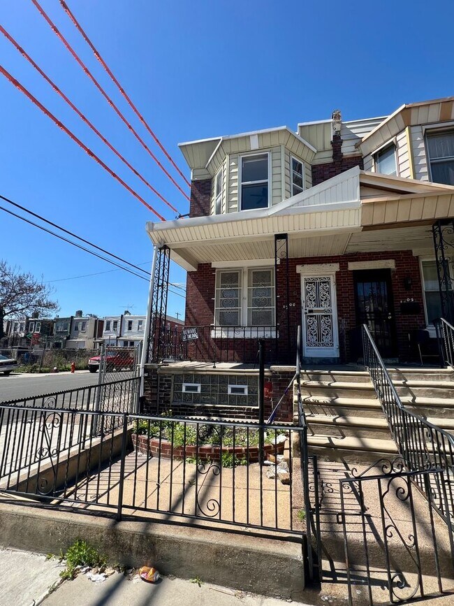 1500 N Frazier St in Philadelphia, PA - Building Photo - Building Photo