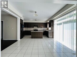97 Cactus Cres in Hamilton, ON - Building Photo - Building Photo