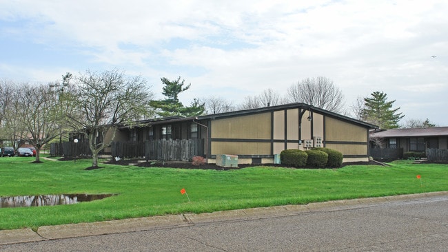 Cedargate Apartments in Enon, OH - Foto de edificio - Building Photo