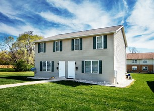 St. Clair Terrace in Hagerstown, MD - Building Photo - Building Photo