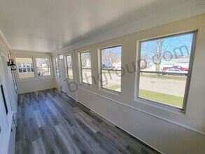 2409 66th St in Kenosha, WI - Foto de edificio - Building Photo