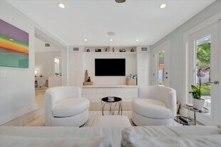 3002 Pass a Grille Way in St Pete Beach, FL - Building Photo