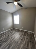 1319 Autumn Ave in Cookeville, TN - Building Photo