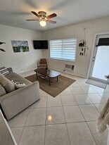 7400 Harding Ave in Miami Beach, FL - Building Photo