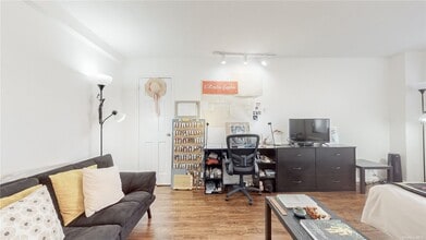 50 Bayard St, Unit 6X in New York, NY - Building Photo - Building Photo