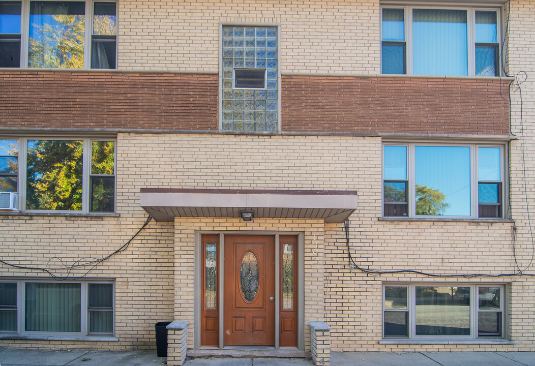 13027 Seeley Ave in Blue Island, IL - Building Photo