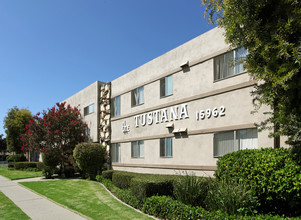 The Tustana Apartments in Tustin, CA - Building Photo - Building Photo