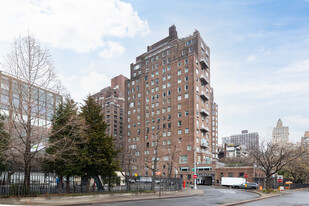 1 Beekman Place Apartments