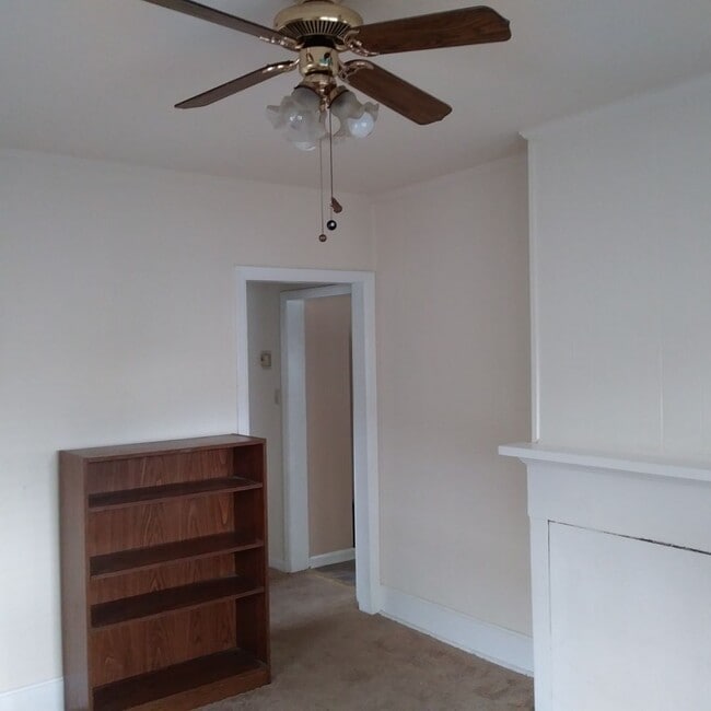 119 S Graham St in Chapel Hill, NC - Building Photo - Building Photo