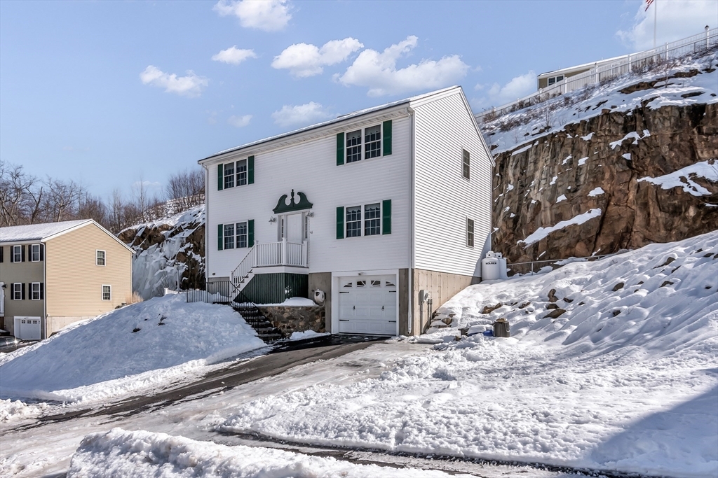 6 Gedney Dr in Peabody, MA - Building Photo