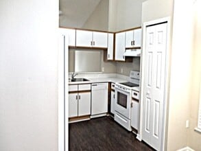 555 Whiskey Creek Ct in Ocoee, FL - Building Photo - Building Photo