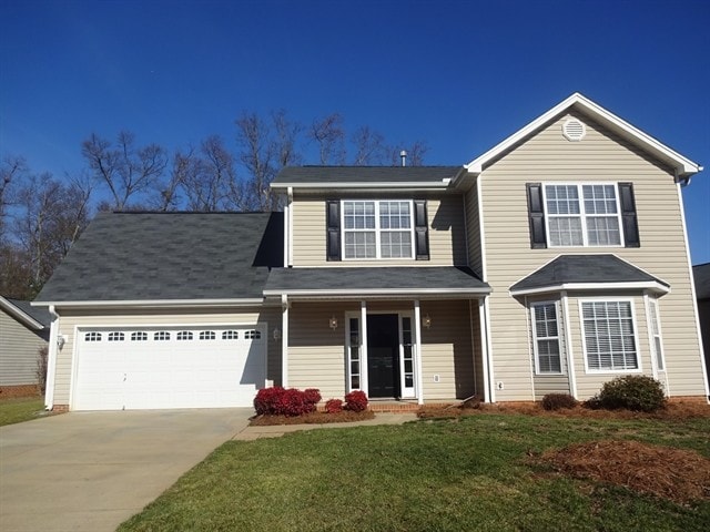 205 Juniper Leaf Way in Greer, SC - Building Photo