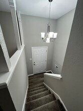 1800 SE Abbey St in Blue Springs, MO - Building Photo - Building Photo