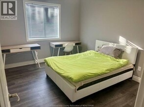 495 McEwan Ave in Windsor, ON - Building Photo - Building Photo