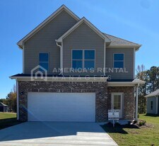 93 Victor Dr in Jasper, AL - Building Photo